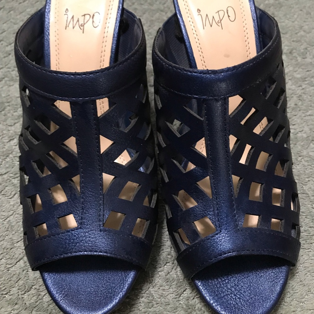 Blue 4in heels